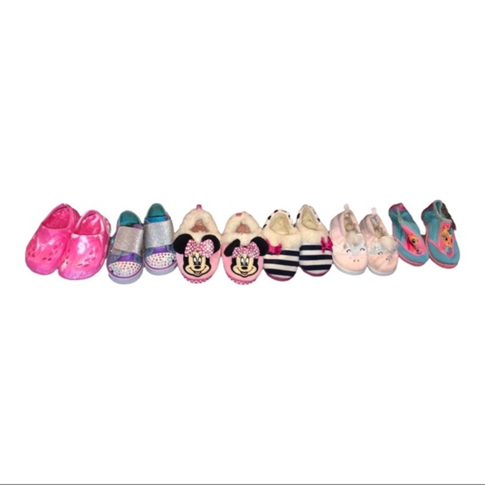 6pairs Toddler shoes-Skechers twinkle toes Minnie Mouse clogs, swim shoes sz 5/6